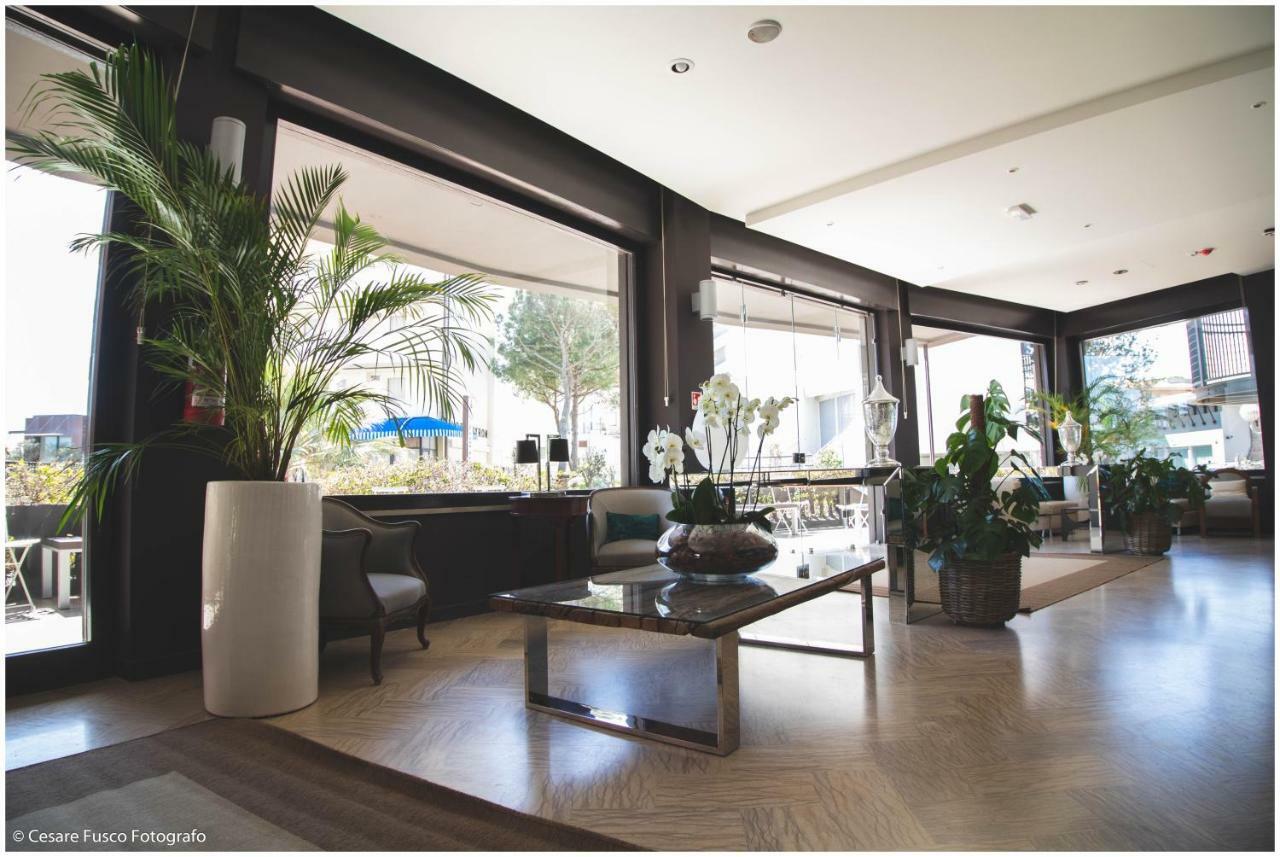 Hotel Caraibi Milano Marittima Exteriér fotografie