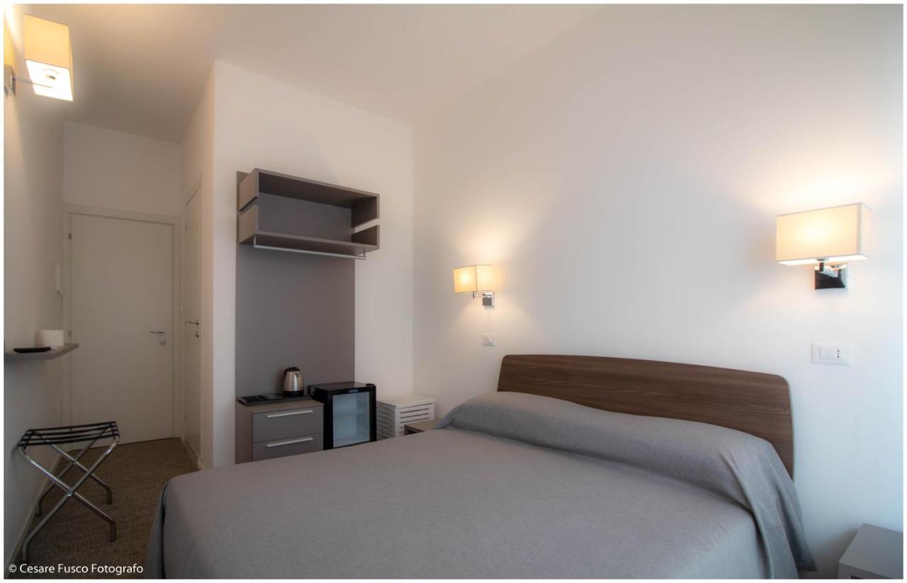 Hotel Caraibi Milano Marittima Exteriér fotografie