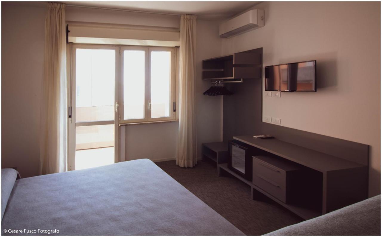 Hotel Caraibi Milano Marittima Exteriér fotografie