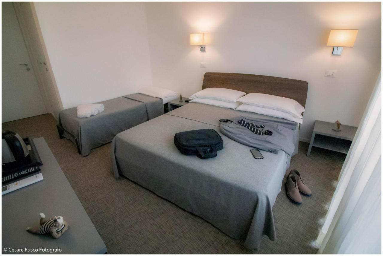 Hotel Caraibi Milano Marittima Exteriér fotografie